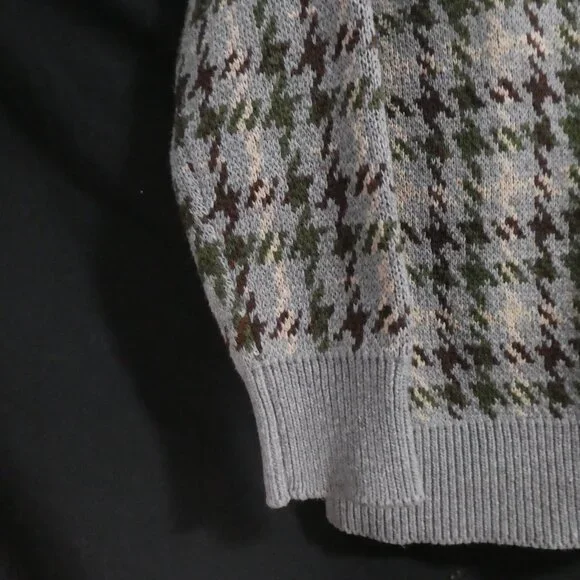 Heavy Wool Blend Houndstooth Button-Up Cardigan | xl - extra large | V-Neck - Picture 12 of 15